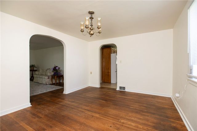 311 S 7th Street, Youngwood, PA 15697