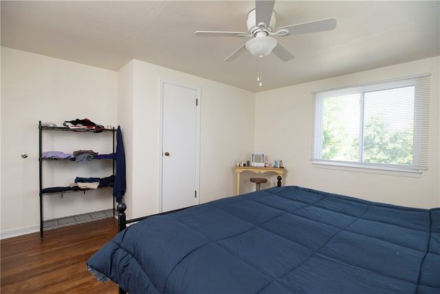 311 S 7th Street, Youngwood, PA 15697