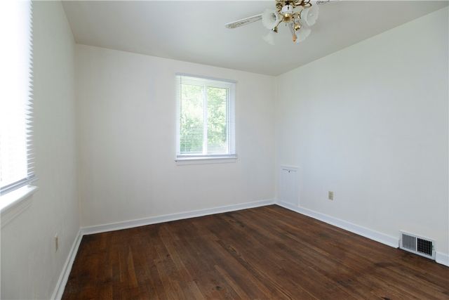 311 S 7th Street, Youngwood, PA 15697