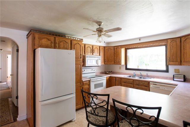 311 S 7th Street, Youngwood, PA 15697
