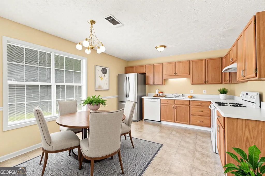 2027 Providence Road, Statham, GA 30666 — photo 3