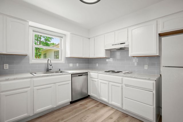 1606 Dale CV, Round Rock, TX 78664
