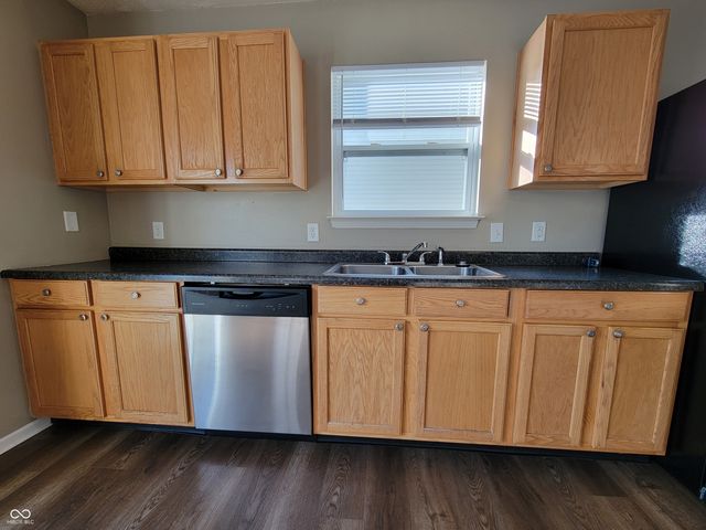 3415 Spring Wind Lane, Indianapolis, IN 46239