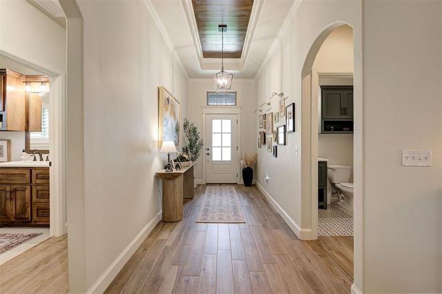 8208 Dax Drive, Edmond, OK 73034