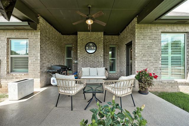 8208 Dax Drive, Edmond, OK 73034