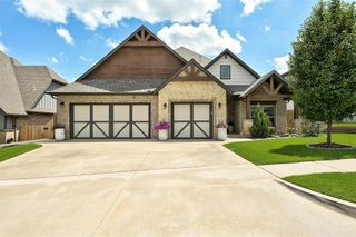 8208 Dax Drive, Edmond, OK 73034