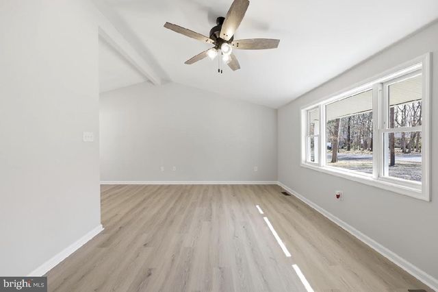 2011 DEER TRACK LN, Hammonton, NJ 08037