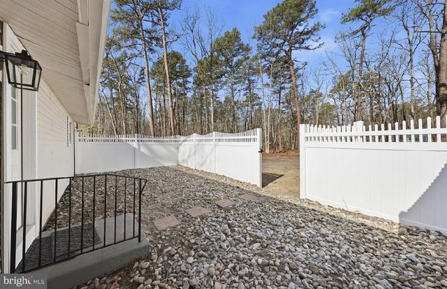2011 DEER TRACK LN, Hammonton, NJ 08037