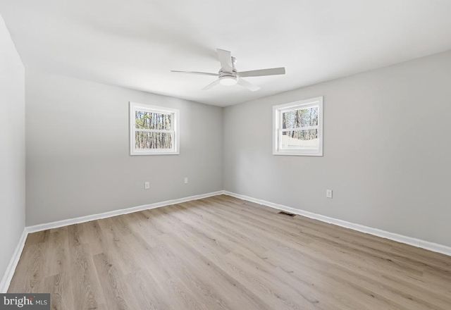 2011 DEER TRACK LN, Hammonton, NJ 08037