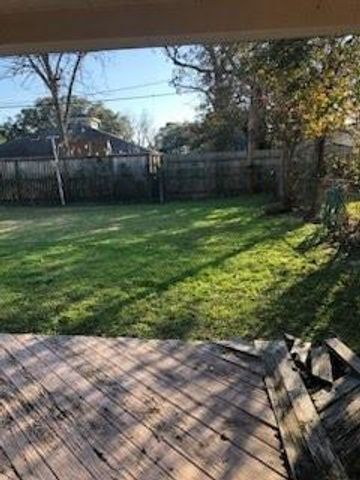 6841 Concho Street, Houston, TX 77074