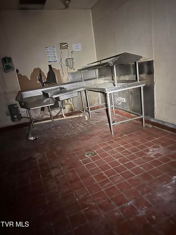 3315 Linden Drive, Bristol, VA 24201