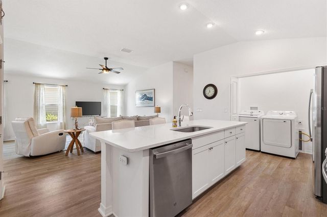 7163 JERRY AVENUE, The Villages, FL 34762