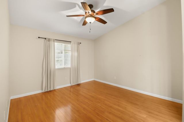 1421 Vigo Ct, Davis, CA 95618