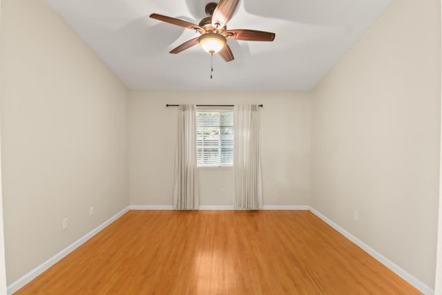 1421 Vigo Ct, Davis, CA 95618