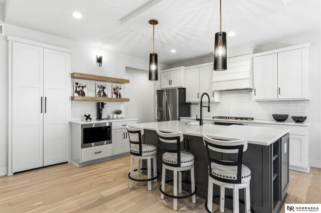 4521 S 202nd Street, Omaha, NE 68135