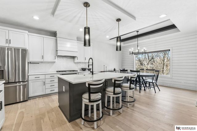 4521 S 202nd Street, Omaha, NE 68135