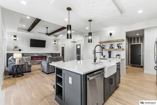 4521 S 202nd Street, Omaha, NE 68135