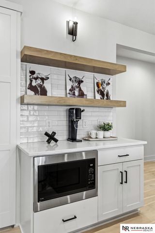 4521 S 202nd Street, Omaha, NE 68135