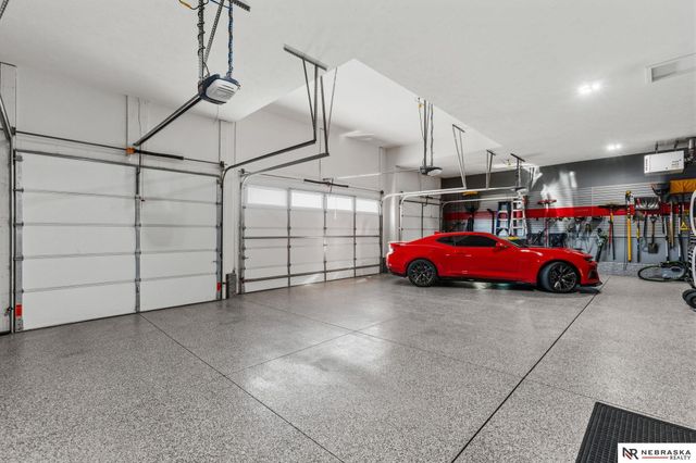 4521 S 202nd Street, Omaha, NE 68135