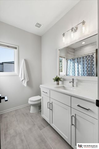 4521 S 202nd Street, Omaha, NE 68135