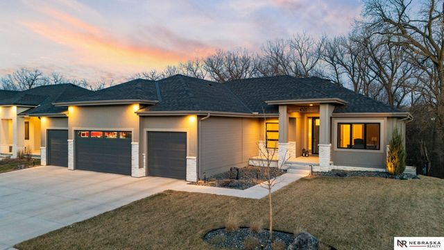 4521 S 202nd Street, Omaha, NE 68135