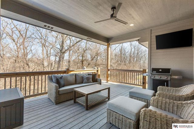 4521 S 202nd Street, Omaha, NE 68135