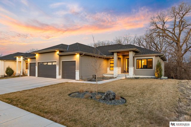 4521 S 202nd Street, Omaha, NE 68135