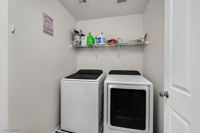 10725 Cape Shore Avenue, Las Vegas, NV 89166