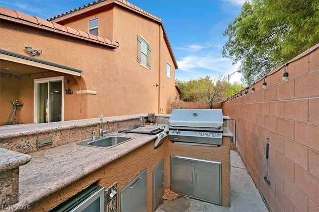 10725 Cape Shore Avenue, Las Vegas, NV 89166