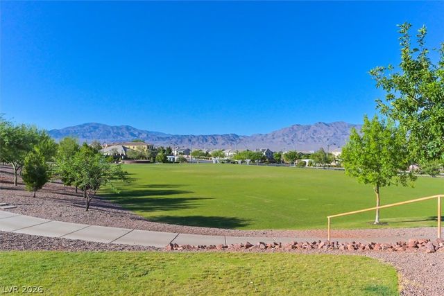 10725 Cape Shore Avenue, Las Vegas, NV 89166
