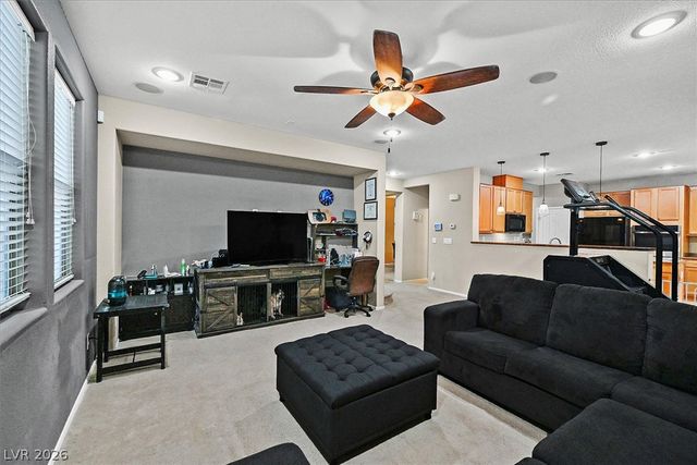 10725 Cape Shore Avenue, Las Vegas, NV 89166