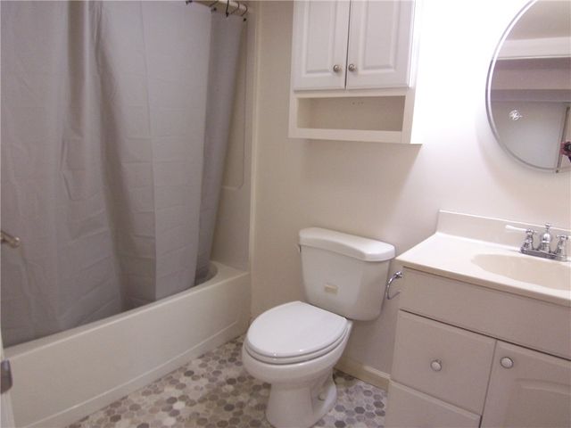 42 Crest Ave, Macedon, NY 14502