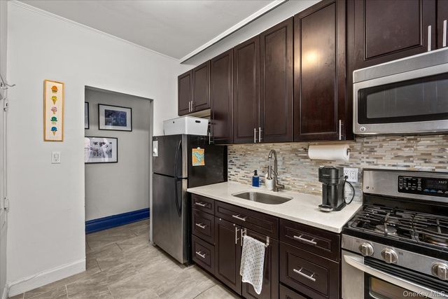 35-16 82nd Street 32, Jackson Heights, NY 11372