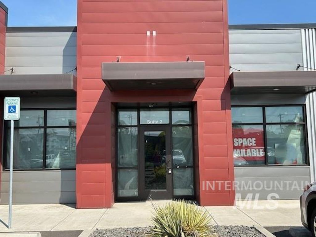 719 21st St 2 and 3, Lewiston, ID 83501