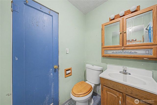 148 NW Ephrata Avenue, Soap Lake, WA 98851