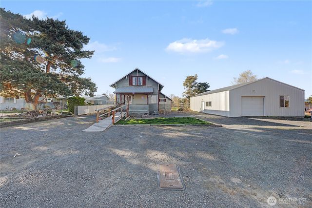 148 NW Ephrata Avenue, Soap Lake, WA 98851