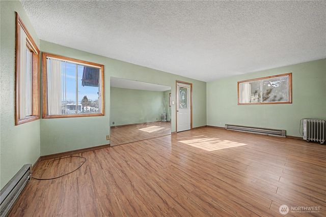 148 NW Ephrata Avenue, Soap Lake, WA 98851