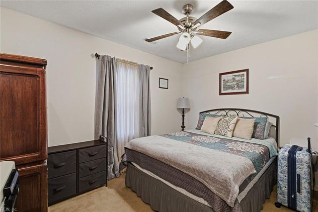 11020 Woods Cross RD, Gloucester, VA 23061