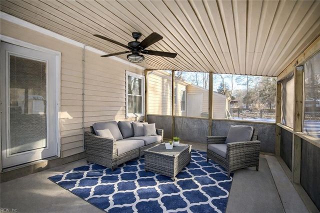 11020 Woods Cross RD, Gloucester, VA 23061