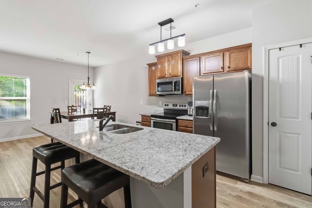 7839 Rock Rose Lane UNIT 111, Fairburn, GA 30213