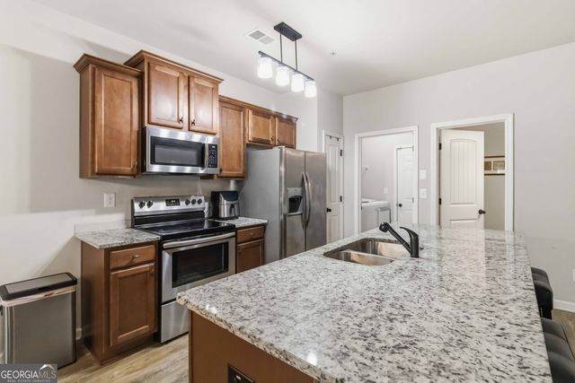 7839 Rock Rose Lane UNIT 111, Fairburn, GA 30213