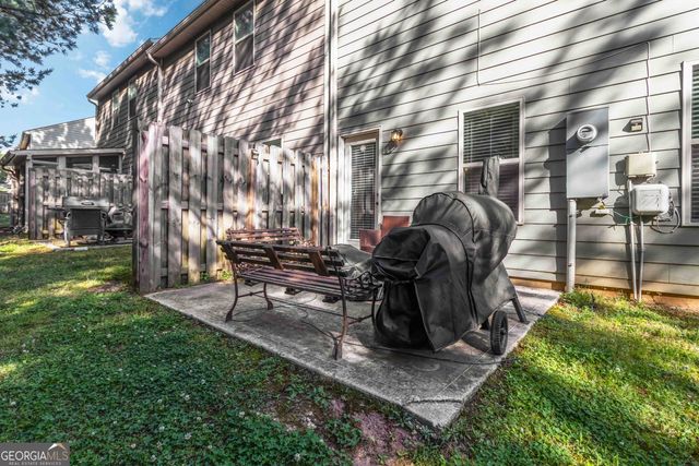 7839 Rock Rose Lane UNIT 111, Fairburn, GA 30213