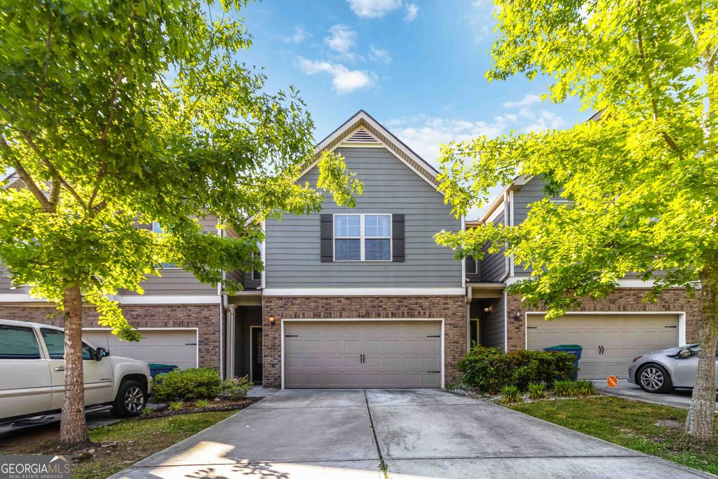 7839 Rock Rose Lane UNIT 111, Fairburn, GA 30213