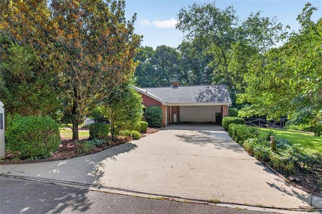3705 Arrowhead Place, Gainesville, GA 30506