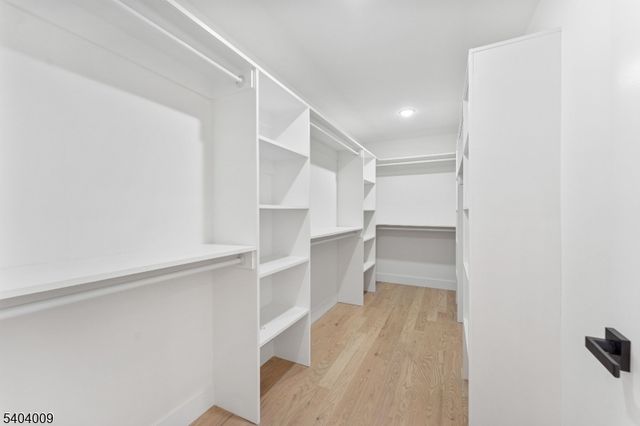 461 Thoreau Ter, Union Twp., NJ 07083