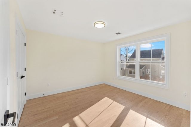 461 Thoreau Ter, Union Twp., NJ 07083