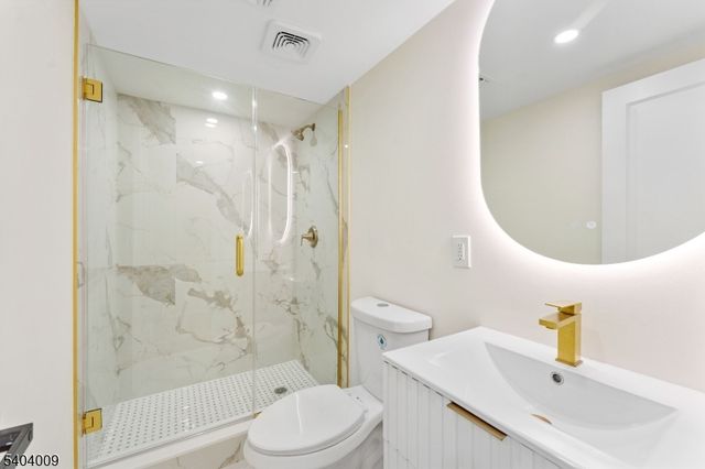 461 Thoreau Ter, Union Twp., NJ 07083