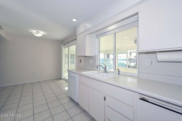 14007 N WHISPERING LAKE Drive, Sun City, AZ 85351