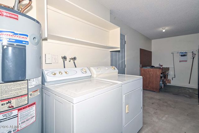 14007 N WHISPERING LAKE Drive, Sun City, AZ 85351