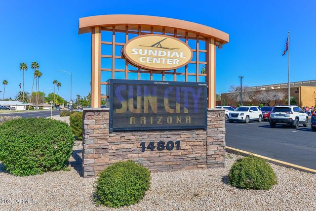 14007 N WHISPERING LAKE Drive, Sun City, AZ 85351